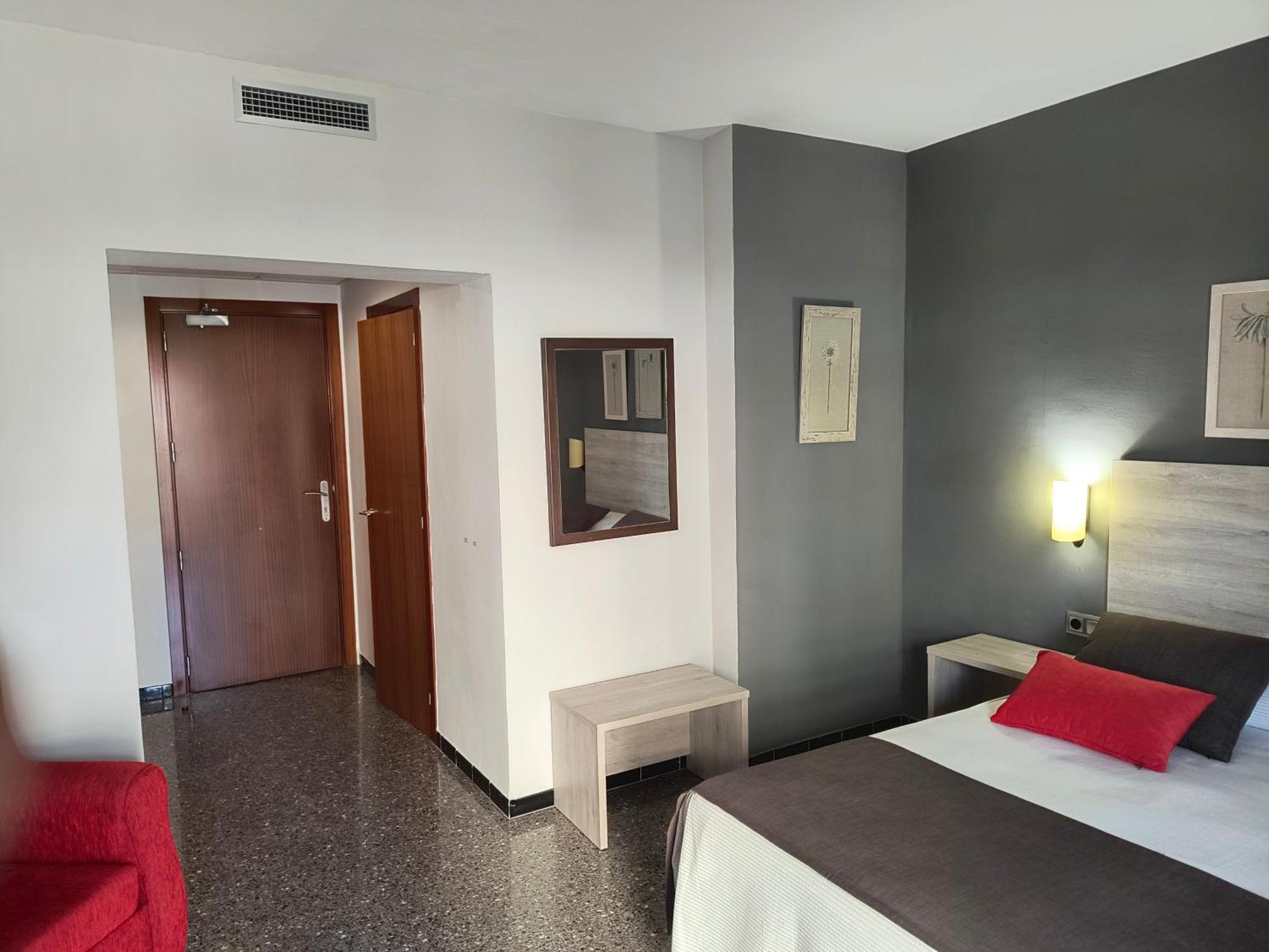 Hotel Marblau Tossa Tossa de Mar Zewnętrze zdjęcie